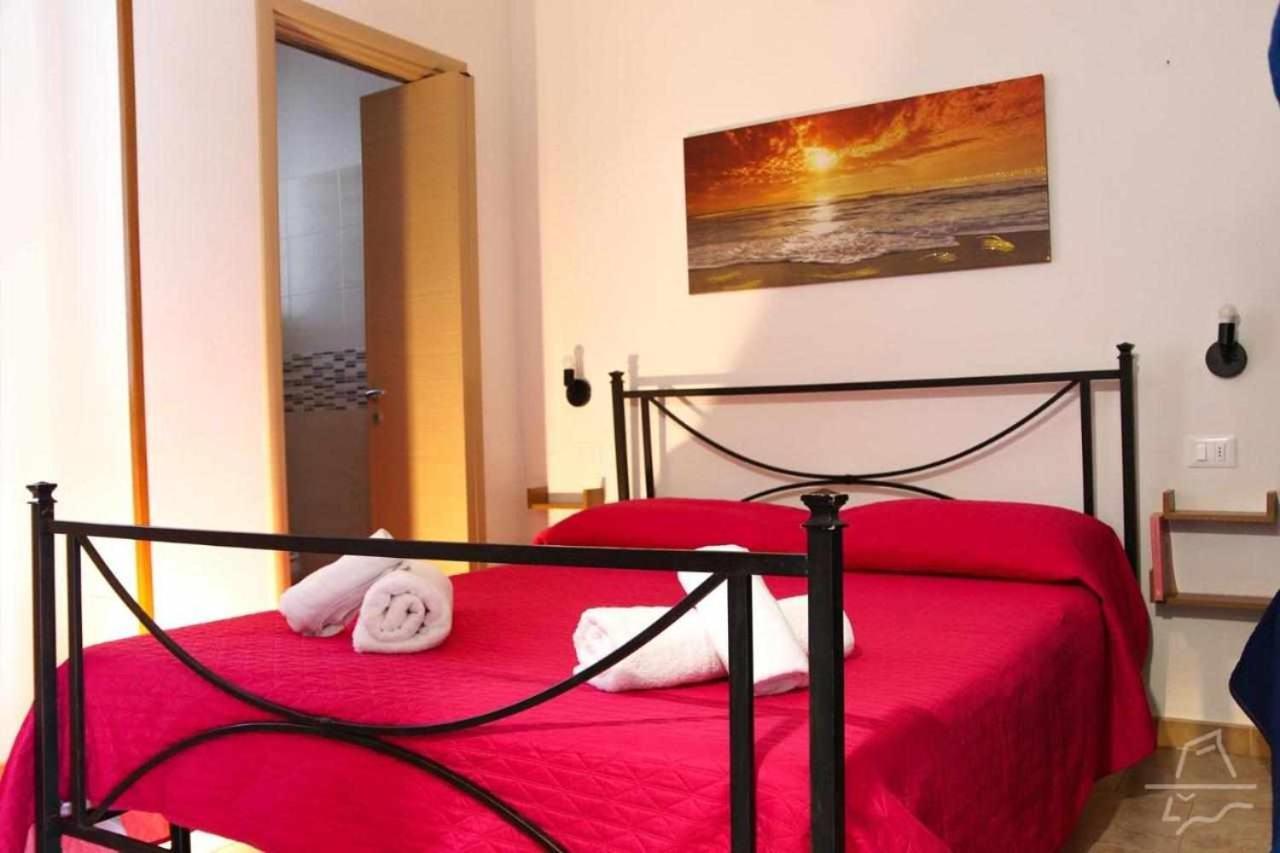 Lo Spioncino Apartments Otranto Cameră foto